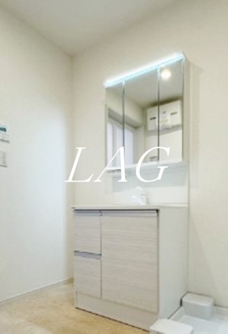 洗面設備　独立洗面台です。