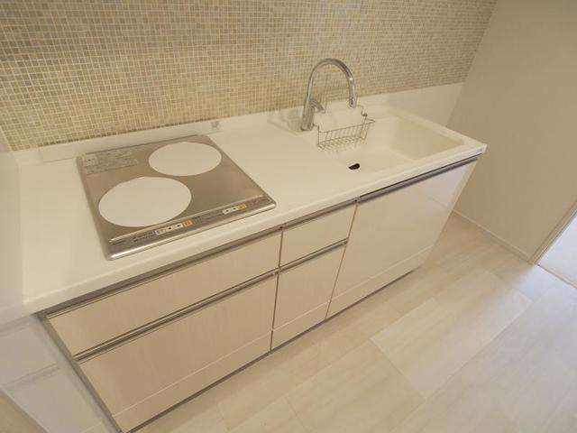 キッチン　※写真は同タイプ住戸です。