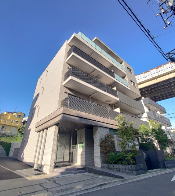 建物外観　上永谷駅徒歩５分♪