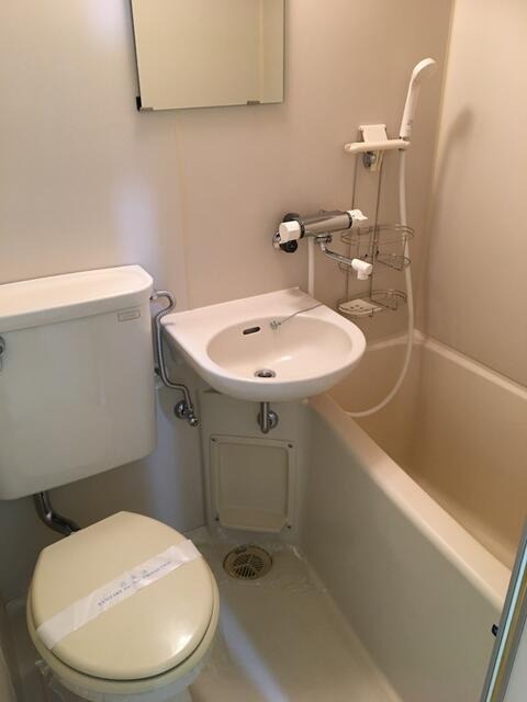 バス・シャワールーム