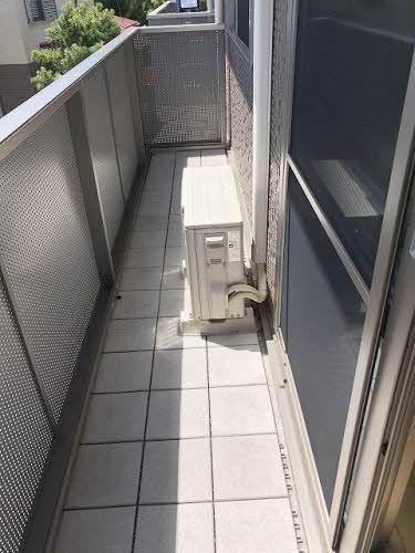 バルコニー　バルコニー