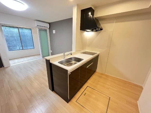 キッチン　キッチン（イメージ）