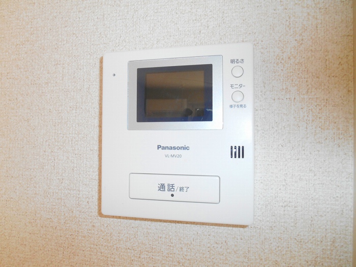 セキュリティ　同物件反転写真です