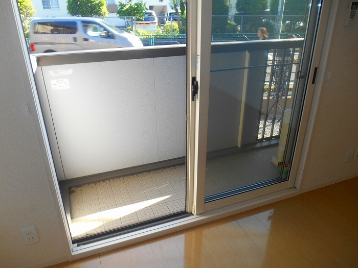 バルコニー　同物件反転写真です