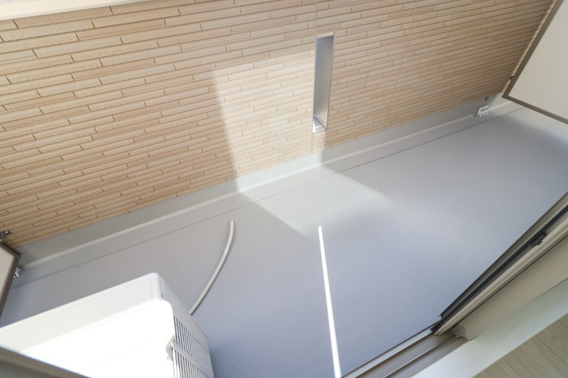 バルコニー　図面と現状に相違がある場合には現状を優先