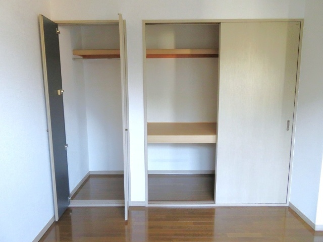 収納　クローゼット＆押入で収納たっぷり！