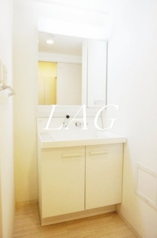 洗面設備　洗面台です。