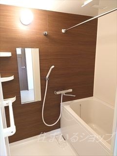 バス・シャワールーム　浴室暖房乾燥機付き
