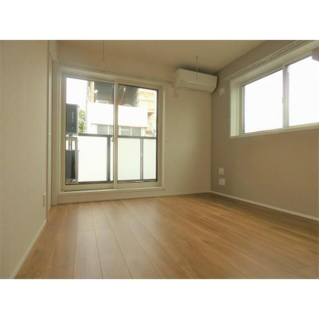 居室・リビング　おしゃれな居間です