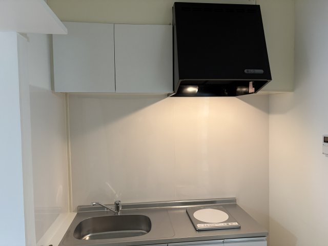 キッチン　コンパクトなキッチンで掃除もラクラク