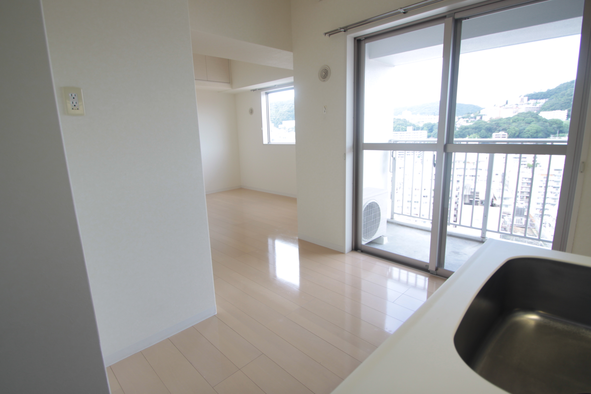 その他部屋・スペース　同タイプ洗面台（フロア・洗面カラーは数種類）