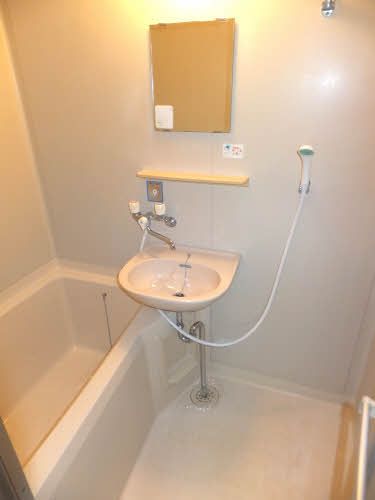 バス・シャワールーム　浴室