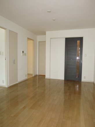 居室・リビング　※別部屋参考写真