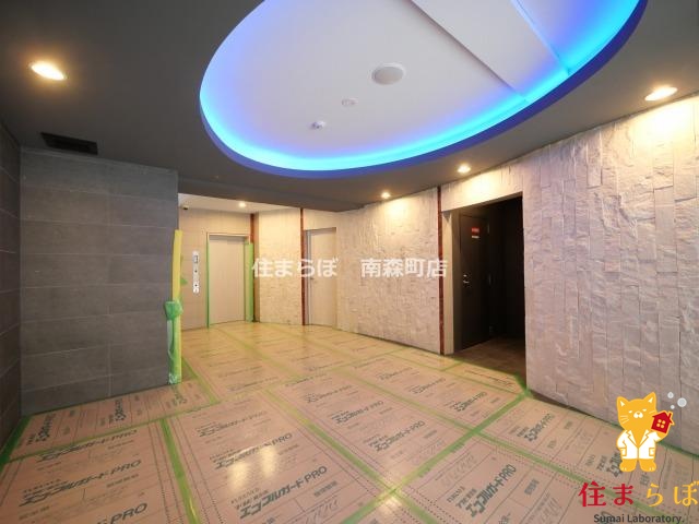 エントランス　共用部の印象も大切に