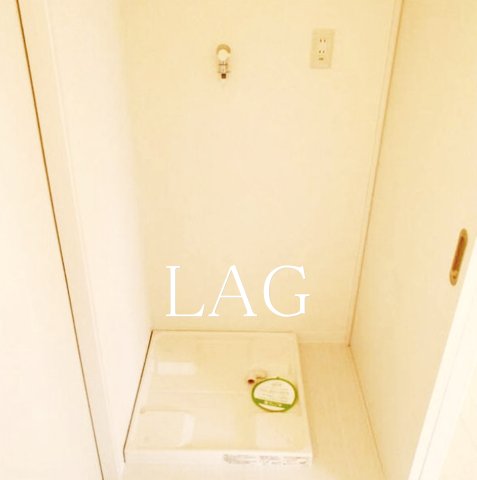 その他設備　室内洗濯機置き場です。