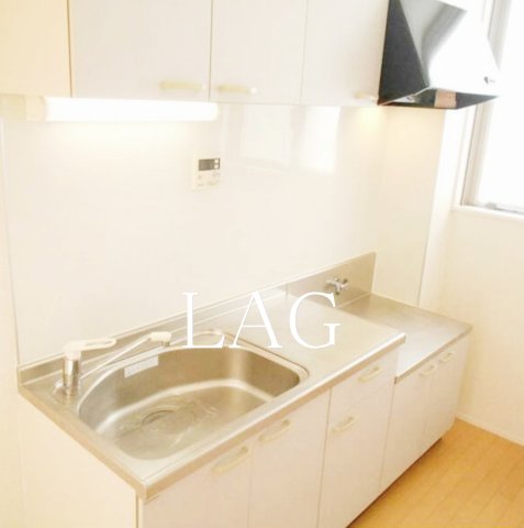 キッチン　キッチンです。