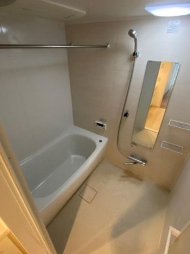 バス・シャワールーム　日々の暮らしに欠かせないお風呂です