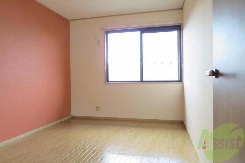 居室・リビング　ダイニングキッチン６帖と和洋室のお部屋のご紹介です。