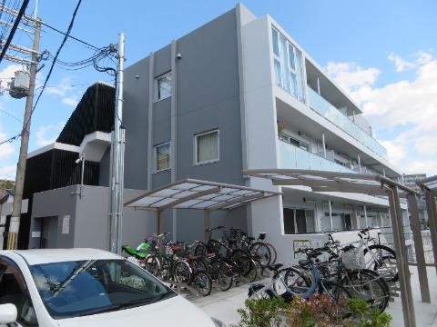 建物外観　外観写真（昼）