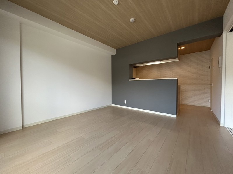 居室・リビング　403号室の写真です