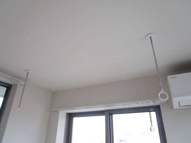 その他　★室内物干しフック★