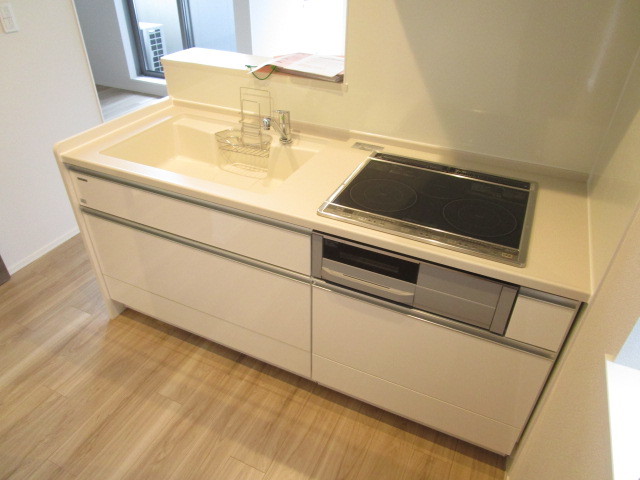 キッチン　★グリル付きＩＨシステムキッチン★