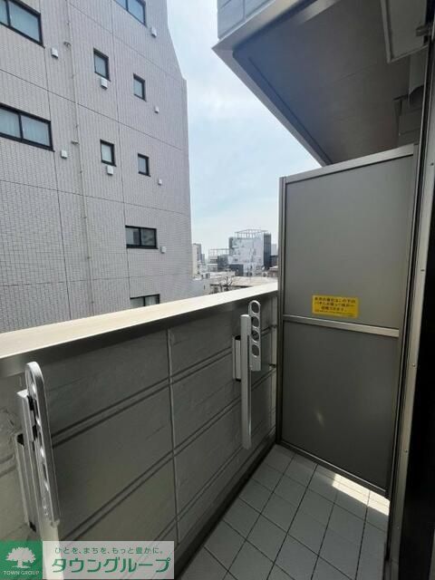 バルコニー　バルコニー