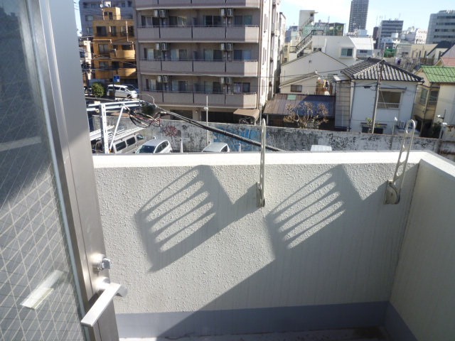 バルコニー　バルコニーです♪