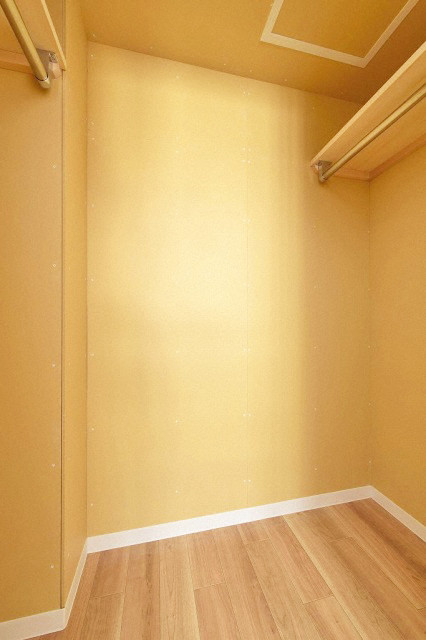 収納　収納力あるウォークインクローゼットです！