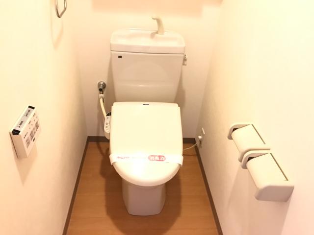 トイレ　シャワー付トイレ
