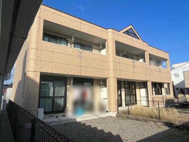 建物外観　外観写真（昼）