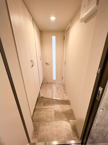 玄関　明るい玄関がお出迎えです☆