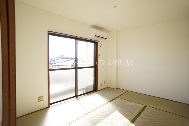 居室・リビング　別部屋参考写真