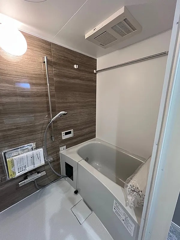 バス・シャワールーム　別のお部屋の写真です