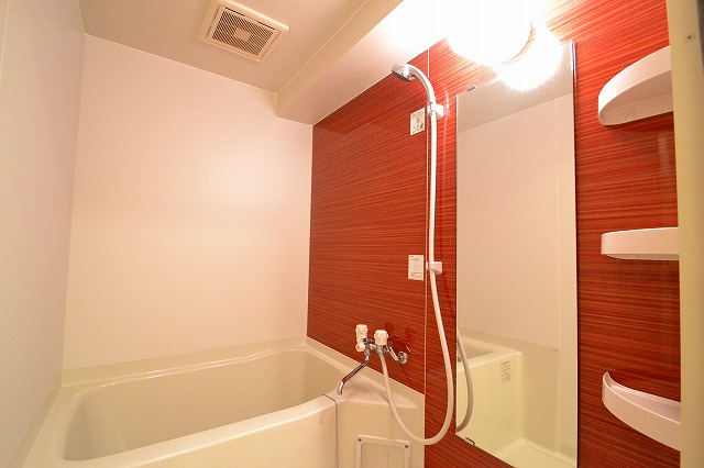 バス・シャワールーム　おしゃれなバスルーム＊号室・階数によって色味違います