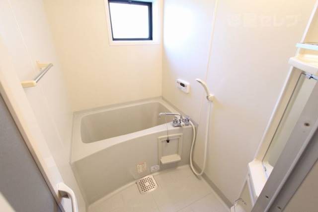 バス・シャワールーム　１０２号室の写真