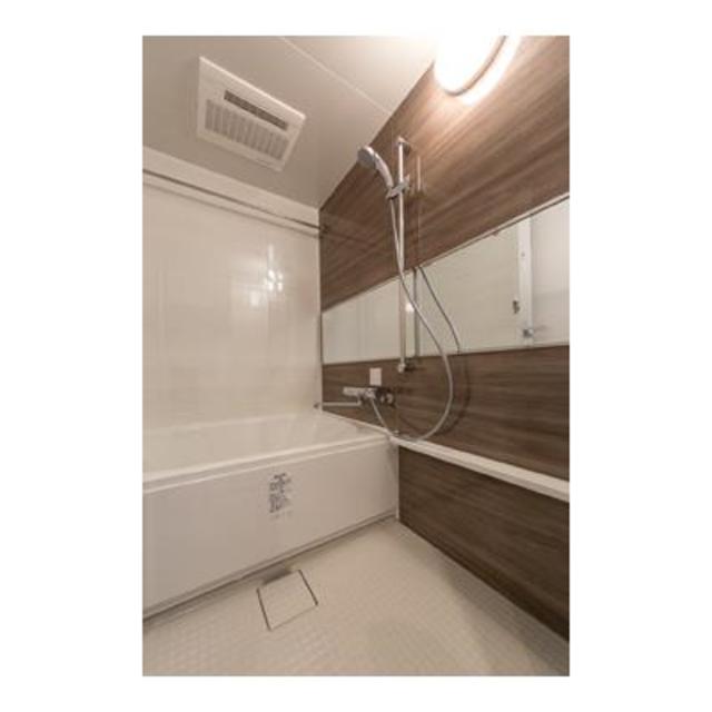 バス・シャワールーム　※写真は同タイプ住戸です。