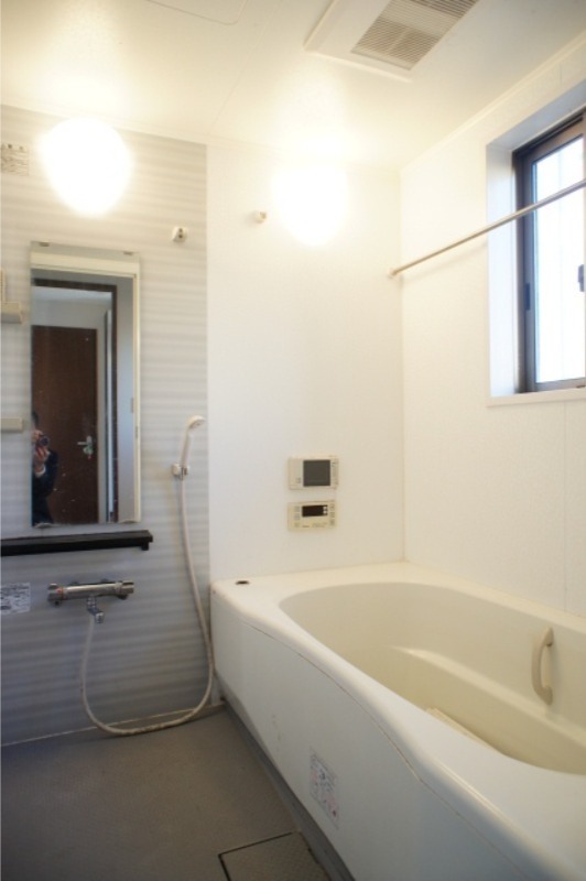 バス・シャワールーム　図面と現状に相違がある場合には現状を優先