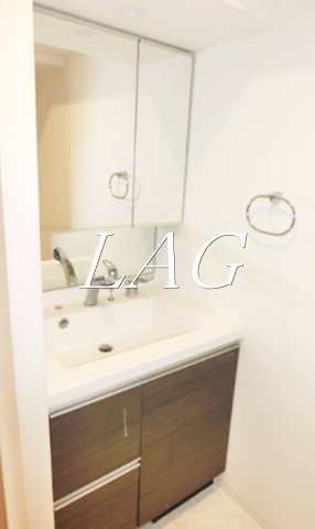 洗面設備　洗面台です。