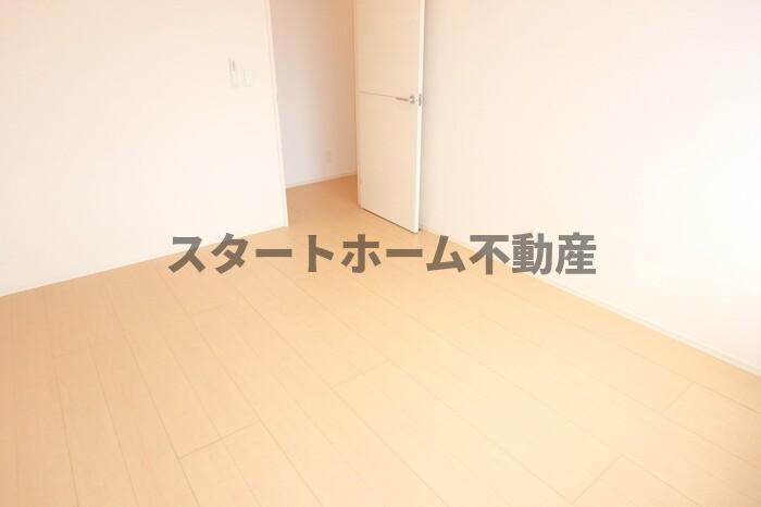 その他部屋・スペース　落ち着いて過ごせるお部屋なので、寝室にいかがでしょうか