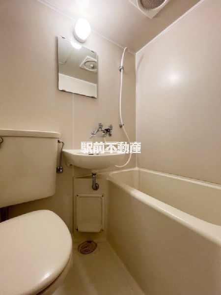 バス・シャワールーム　※同マンション別部屋