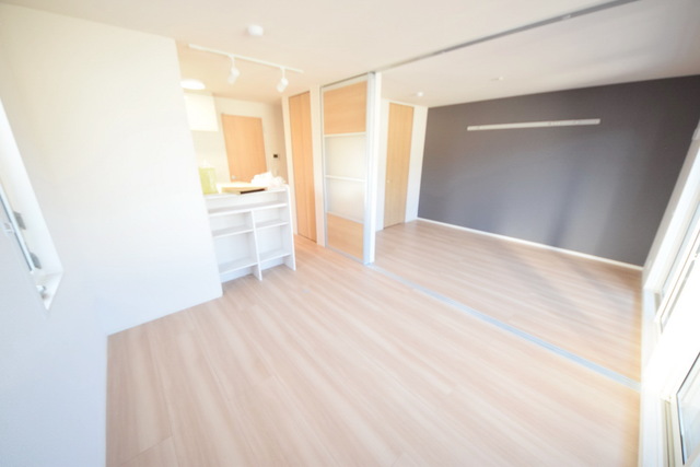 居室・リビング　～広々お部屋で気持ちいい～