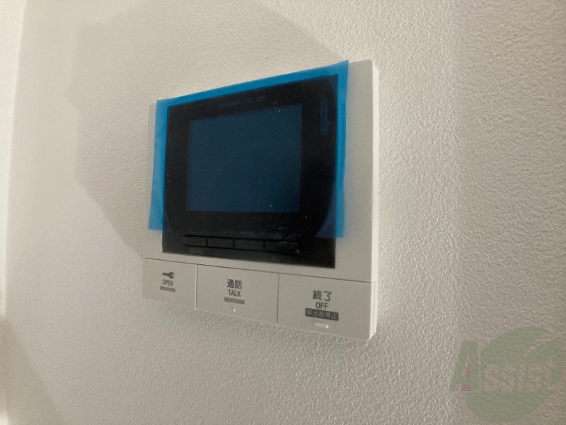 セキュリティ　ＴＶモニター付インターホンです。来客者の顔が見えるので安心！