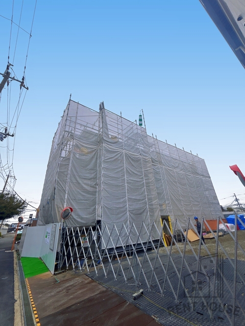 建物外観　外観（建設中）