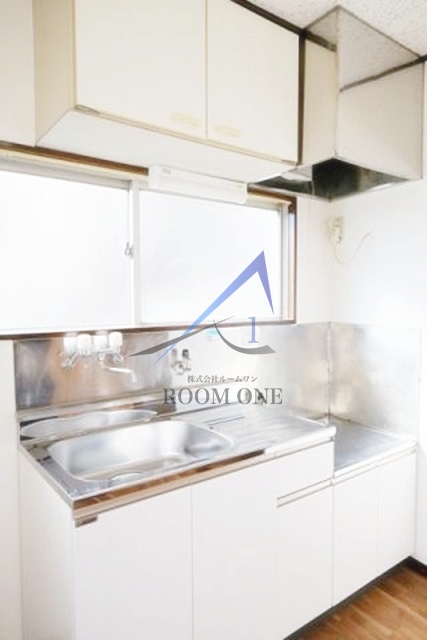 キッチン　キッチンです。