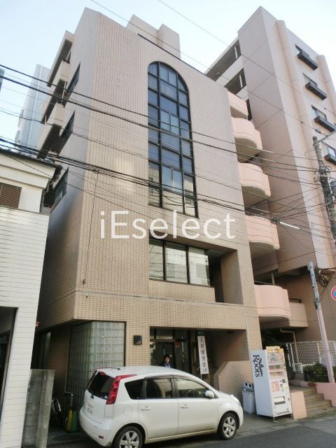 建物外観　安心の鉄筋コンクリート造