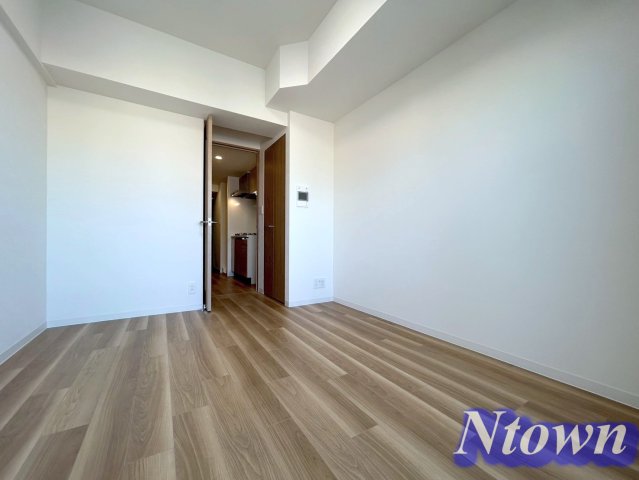 居室・リビング　こちらの居間で趣味の時間をお楽しみください