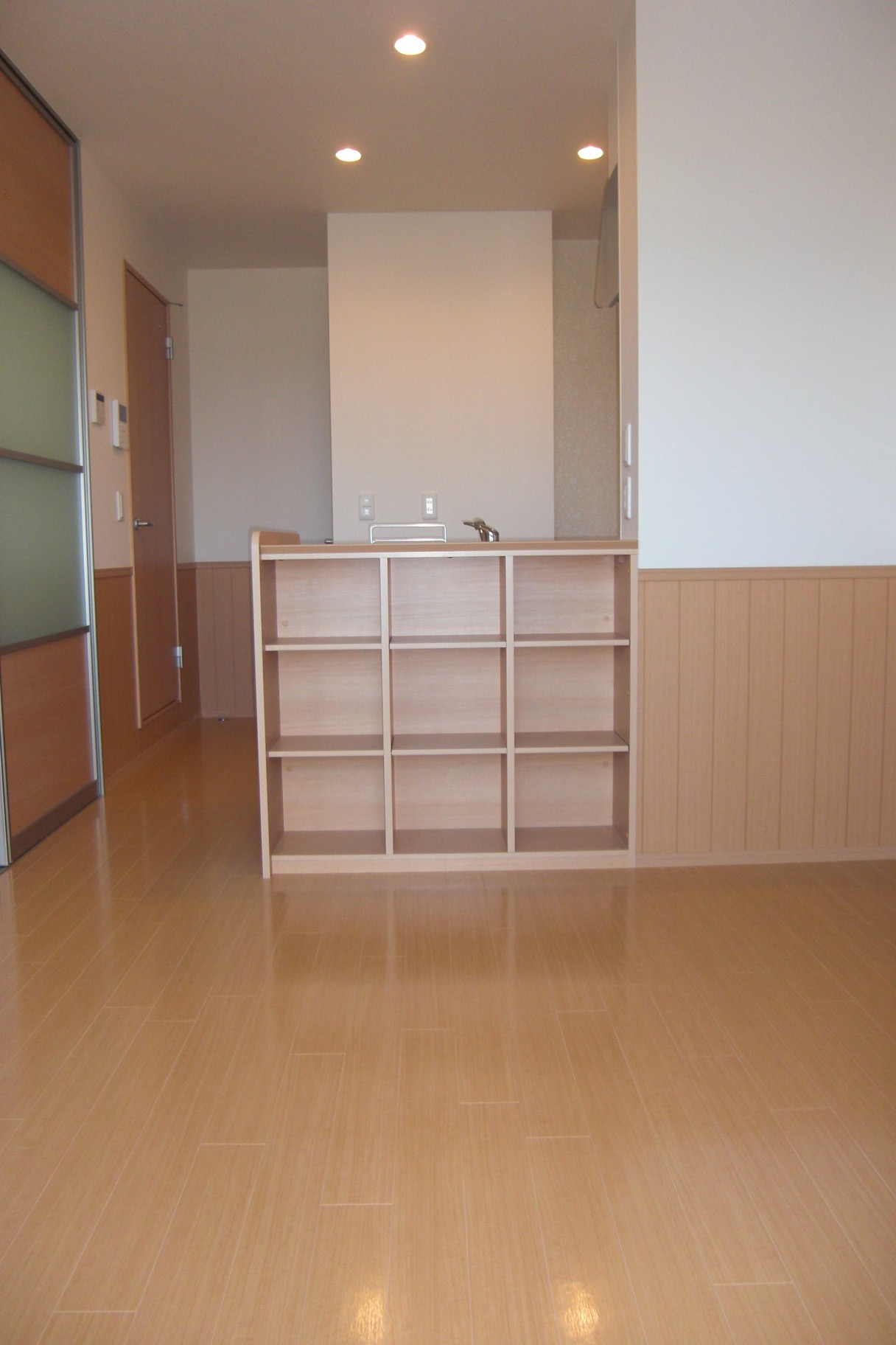 居室・リビング　８帖の明るいリビングです！