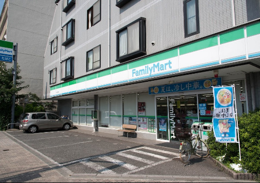 コンビニ　ファミリーマート 小金井桜町店（コンビニ）まで765m