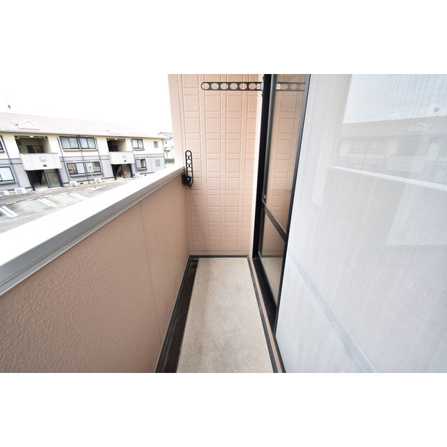 バルコニー　バルコニーがあります